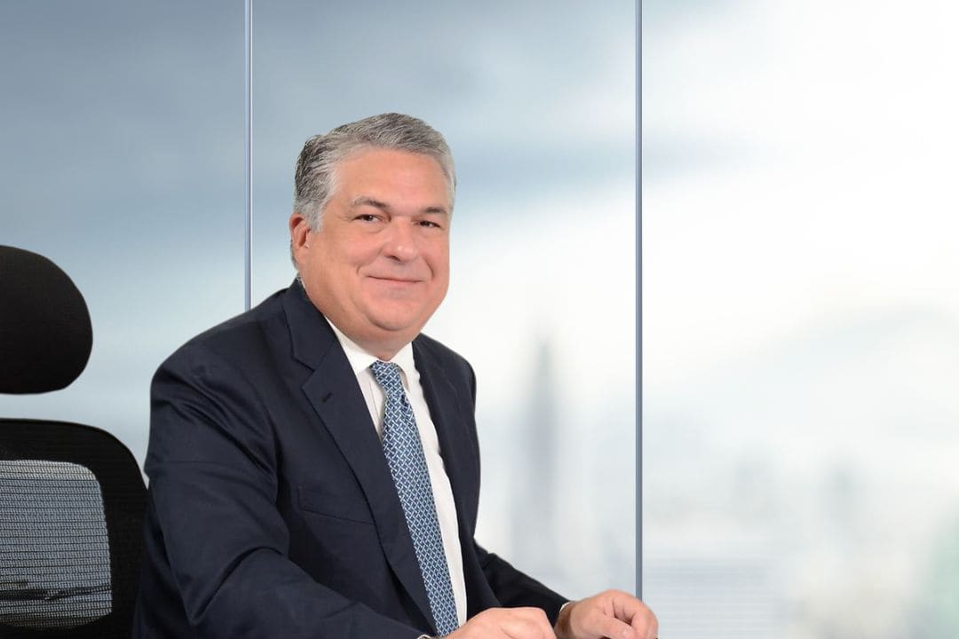 Energía solar en Panamá: análisis legal de Francisco Martinelli
