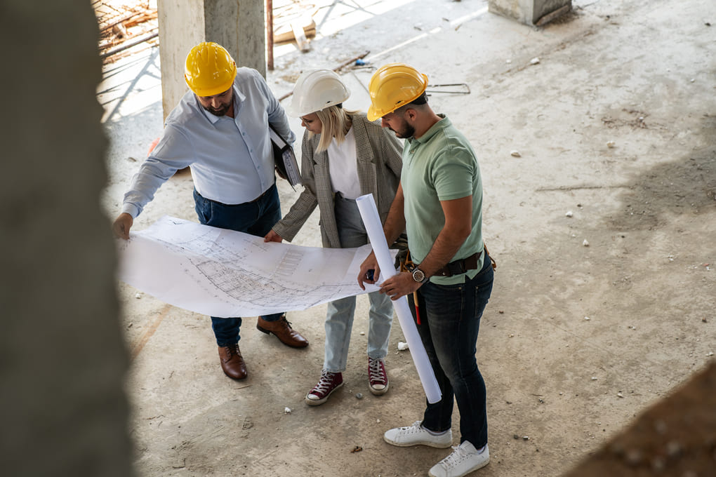 Sistemas livianos para interiores: beneficios que transforman espacios en Panamá